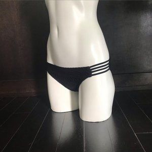 Hula Honey black crochet bikini bottom small